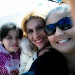 Meet your Posher, Cassandra